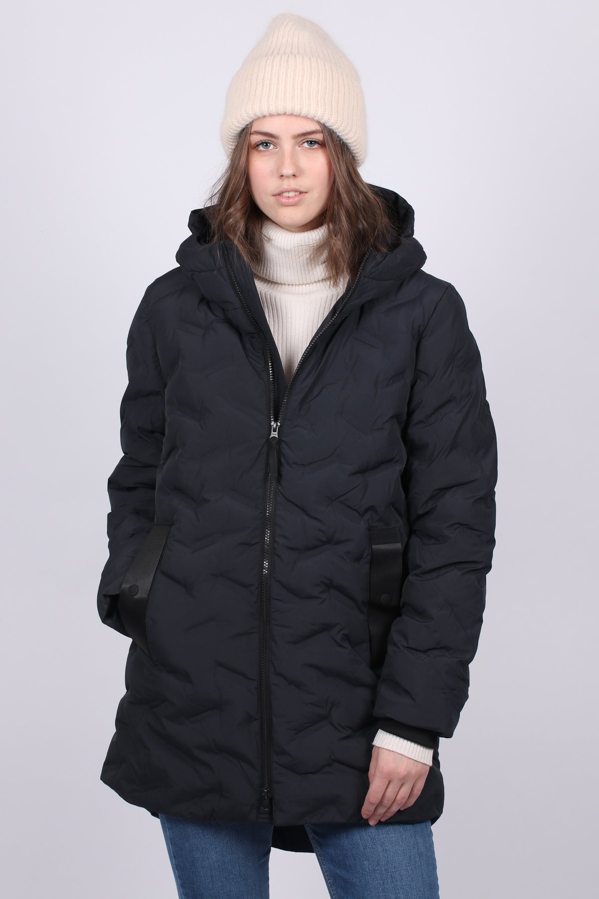 Mellow Lang Parkas - Skyggesort - Twentyfour - Jakker - VILLOID.no