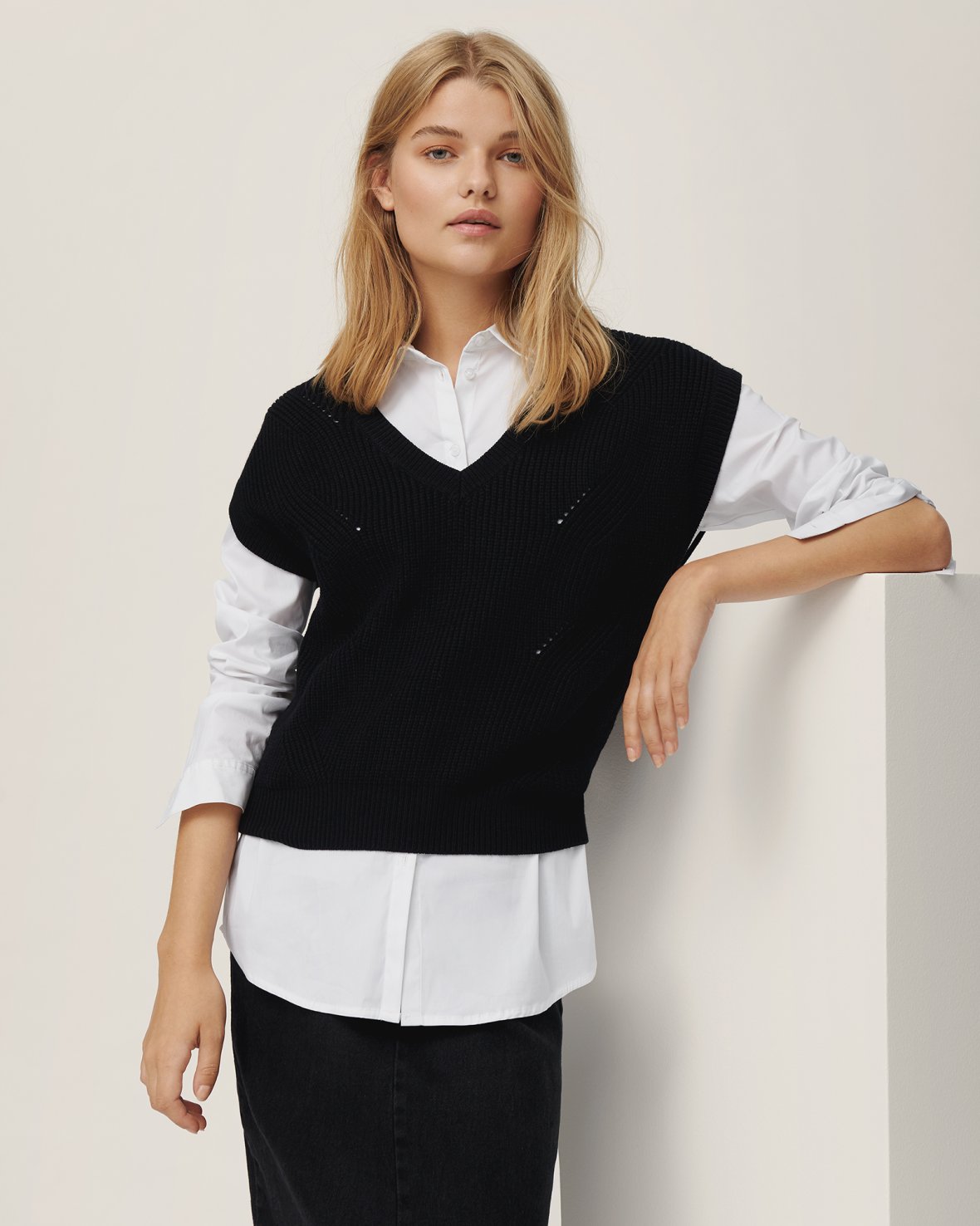 Enita Vest - Black - Moss Copenhagen - Gensere - VILLOID.no
