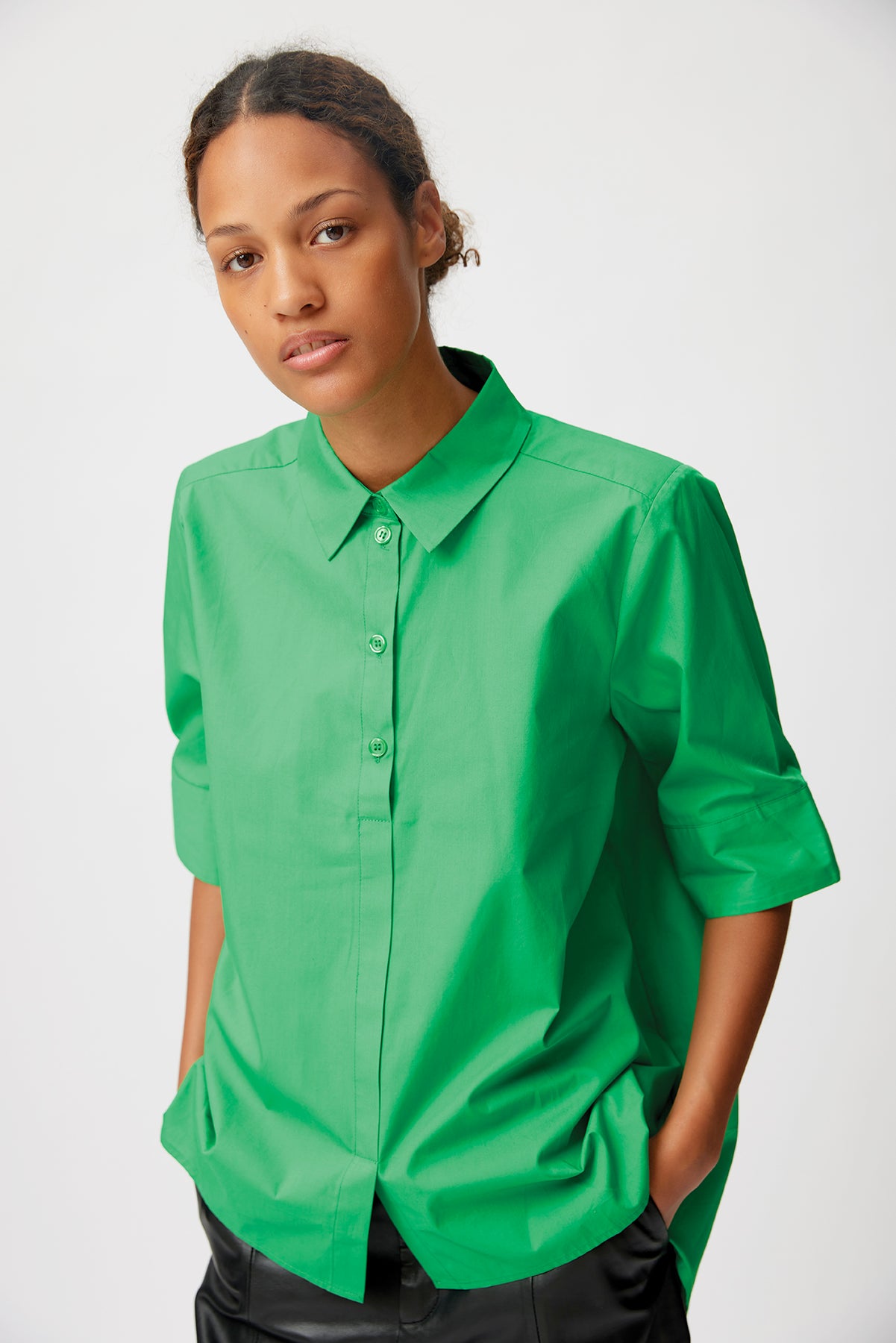 Gestuz AvaliGZ SS Shirt - Green Bee