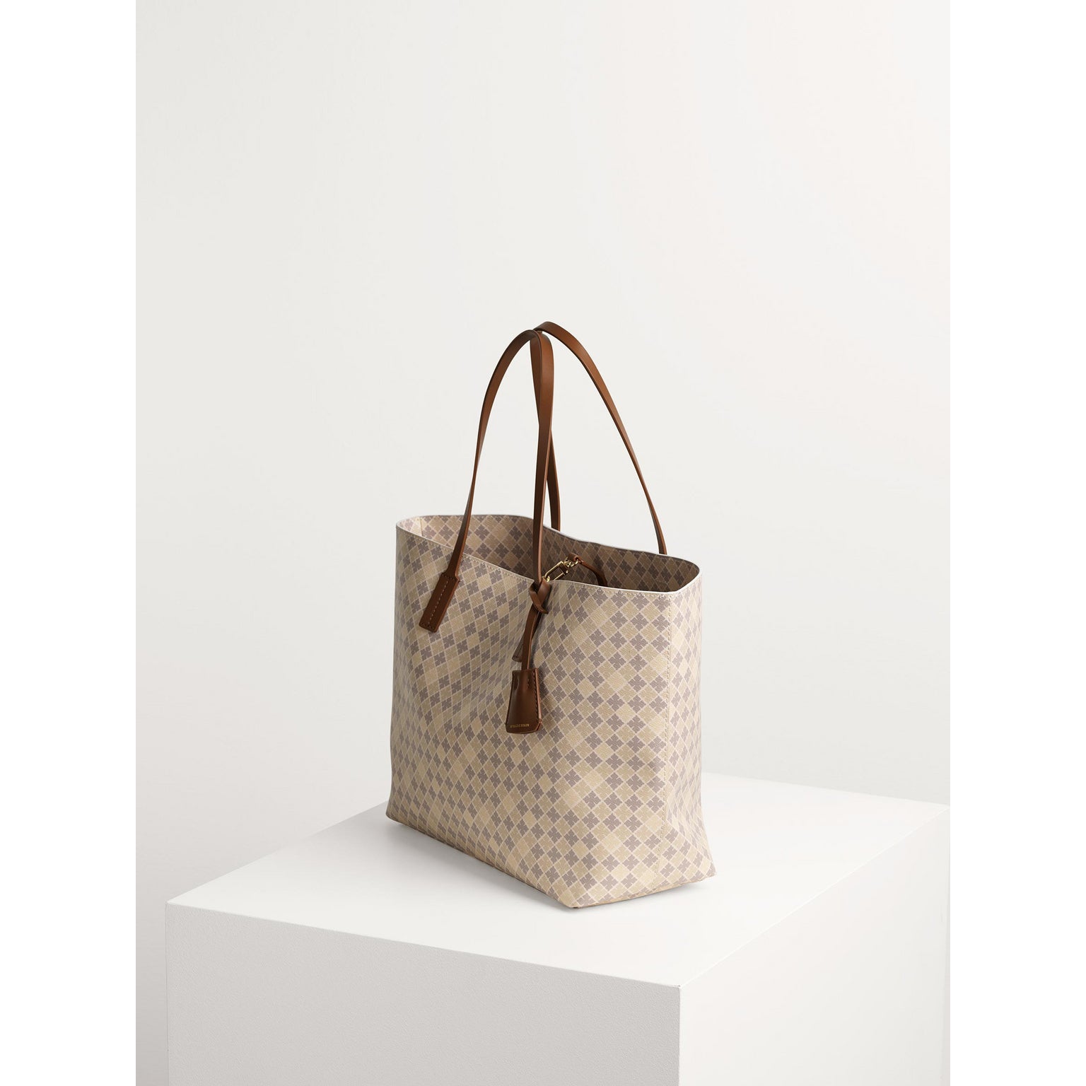 Abigail - Wood - By Malene Birger - Tilbehør - VILLOID.no