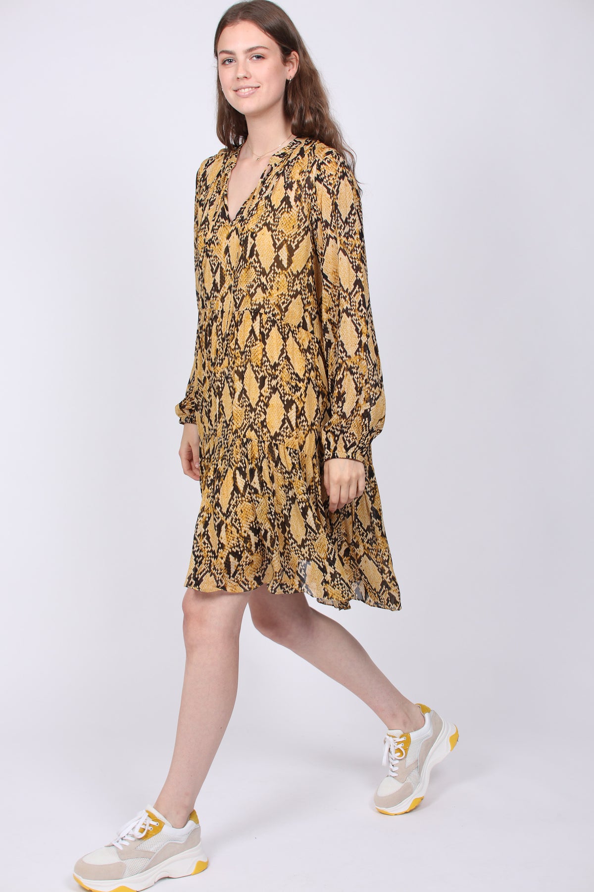 Snake Midi Dress - Chai Tea - Second Female - Kjoler - VILLOID.no