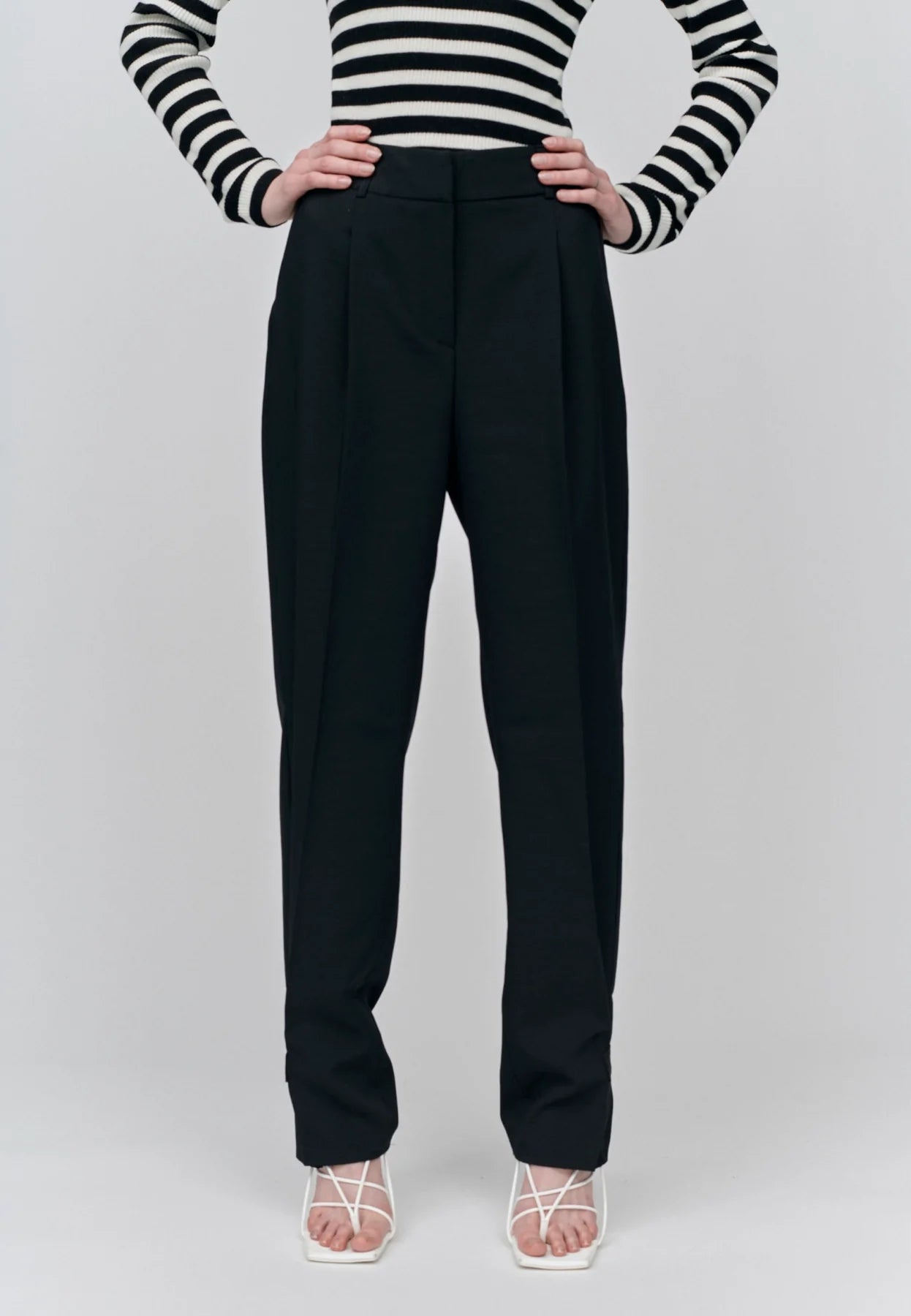 Logan Pants - Black