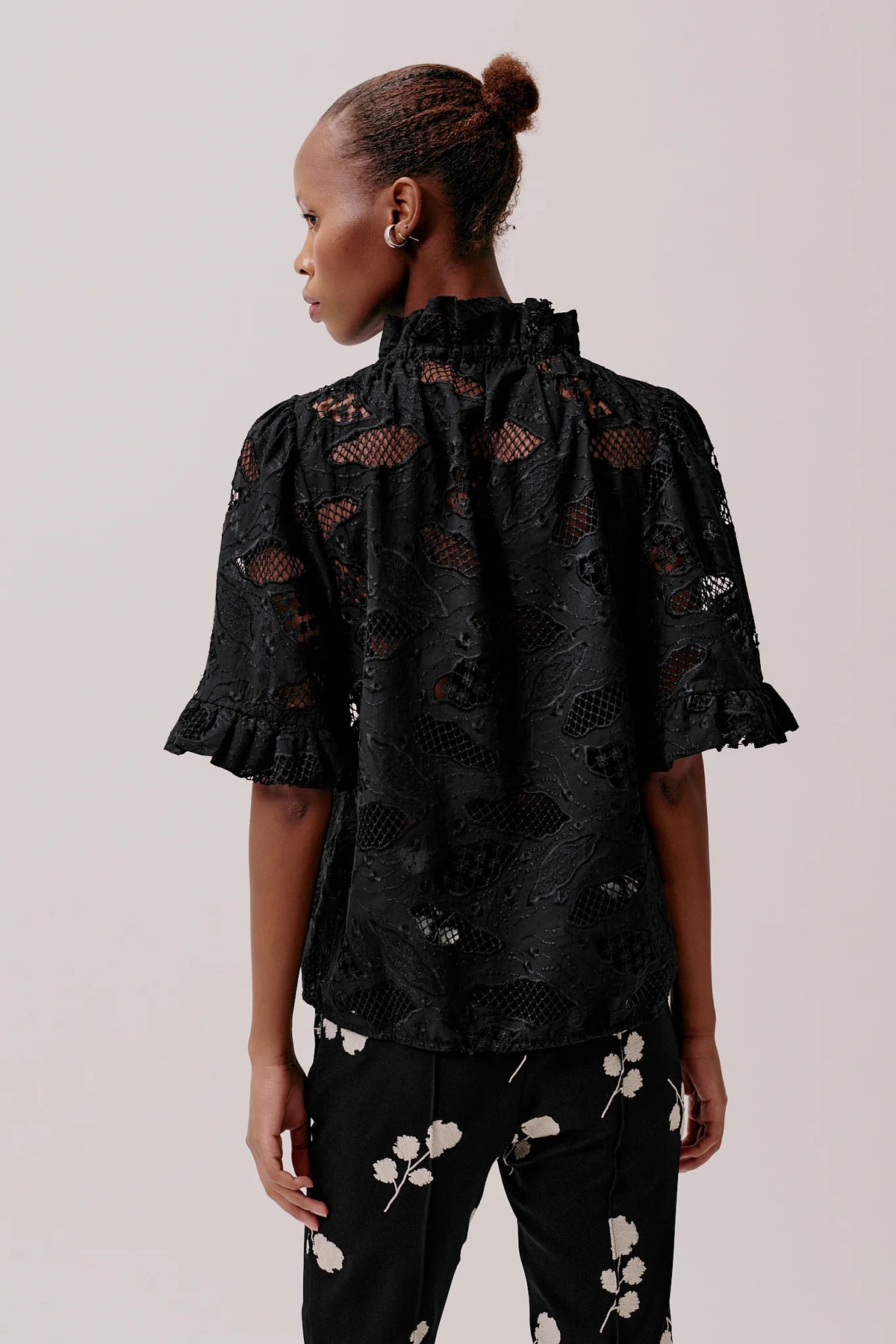 Ilia - Black