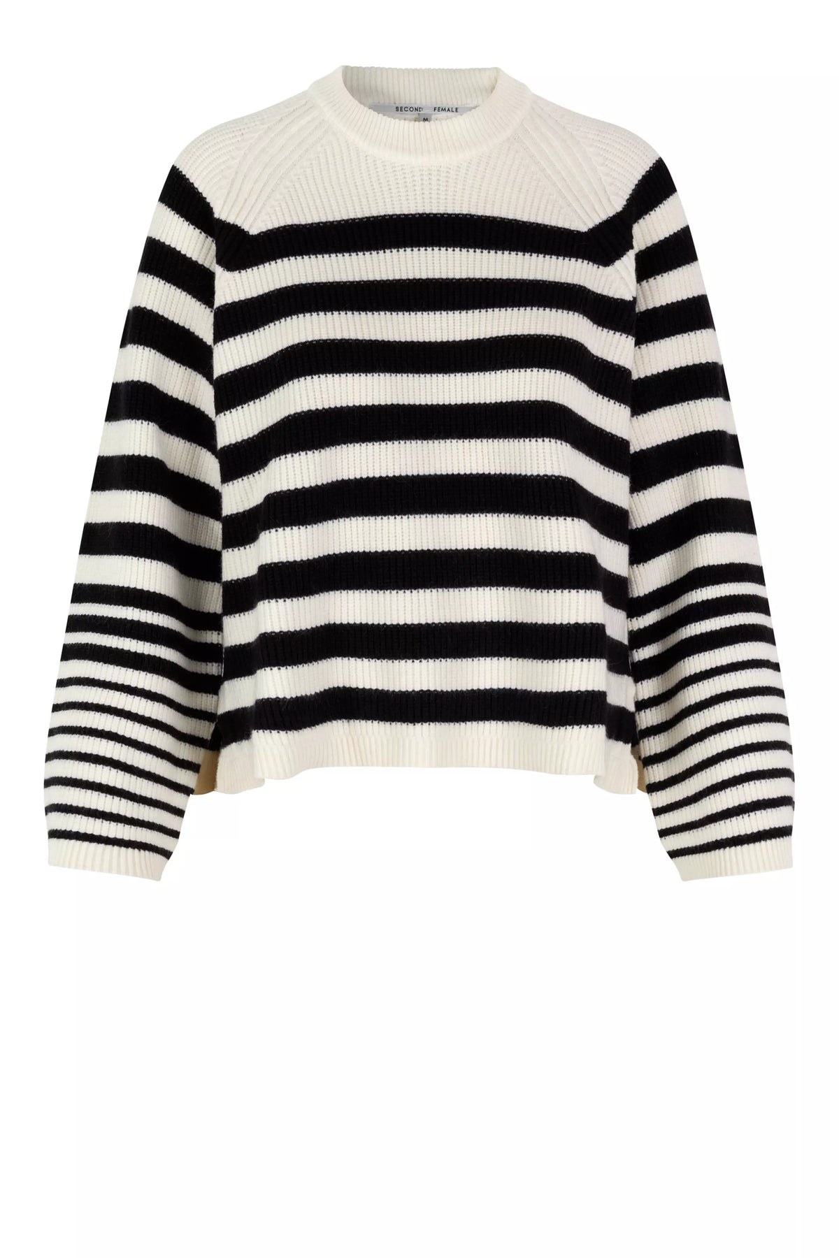 Matea Knit O-Neck - Svart
