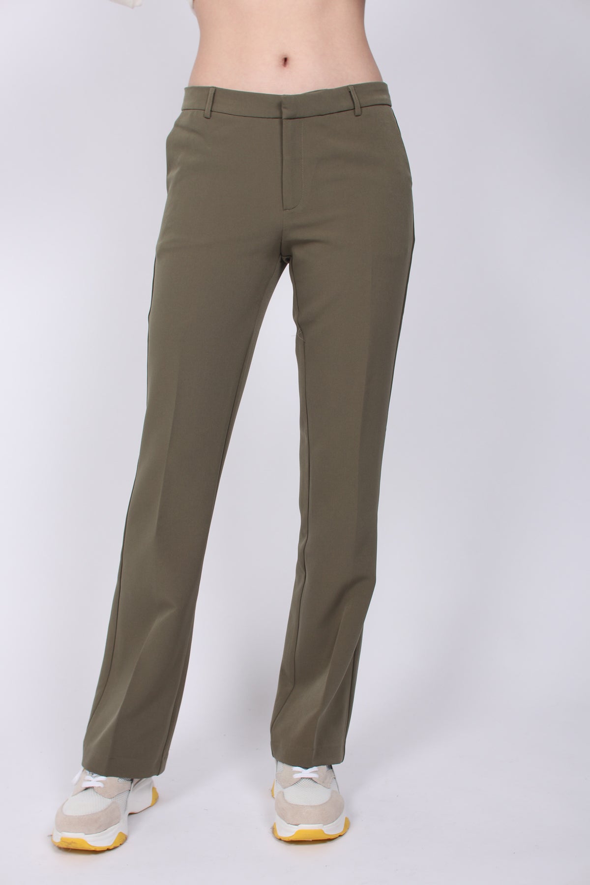 Cassie F Pants - Dusty Army - Neo Noir - Bukser & Shorts - VILLOID.no