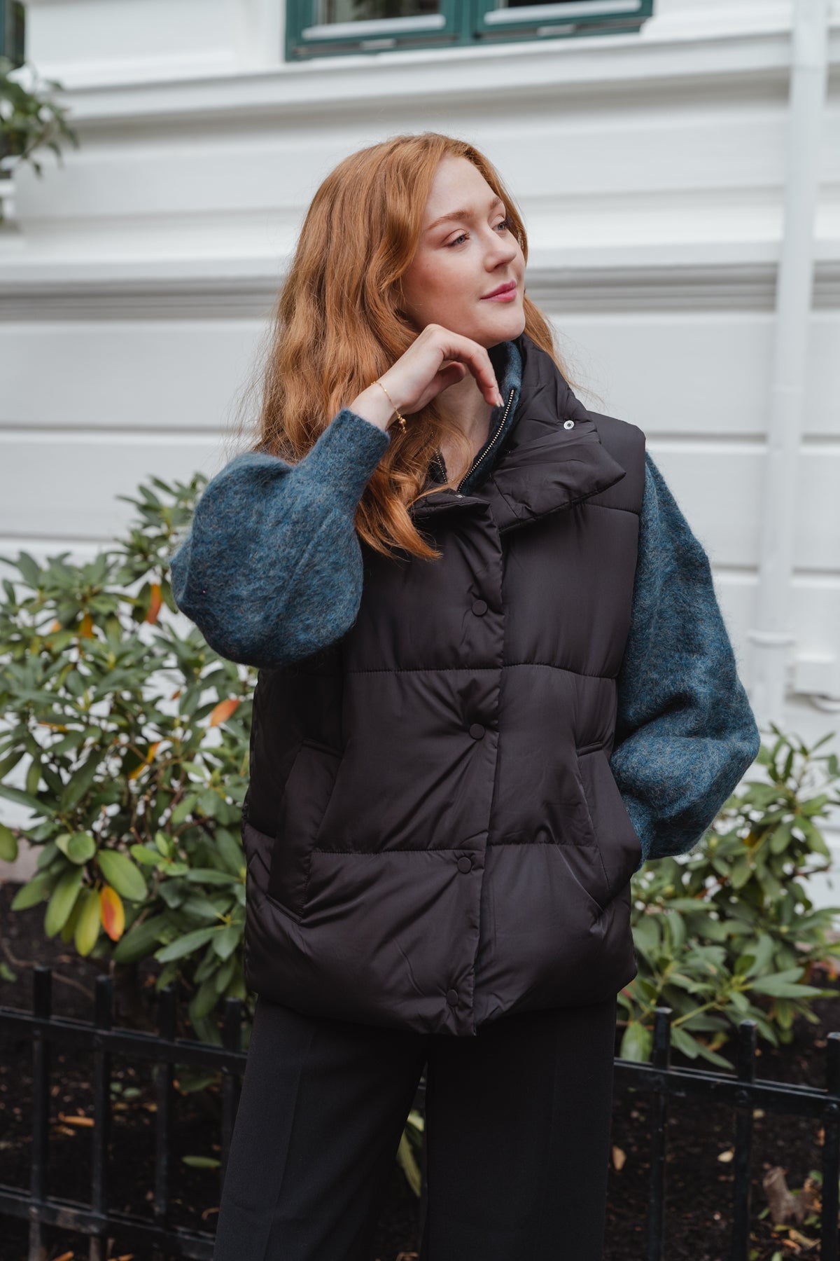 FallIW Vest - Black