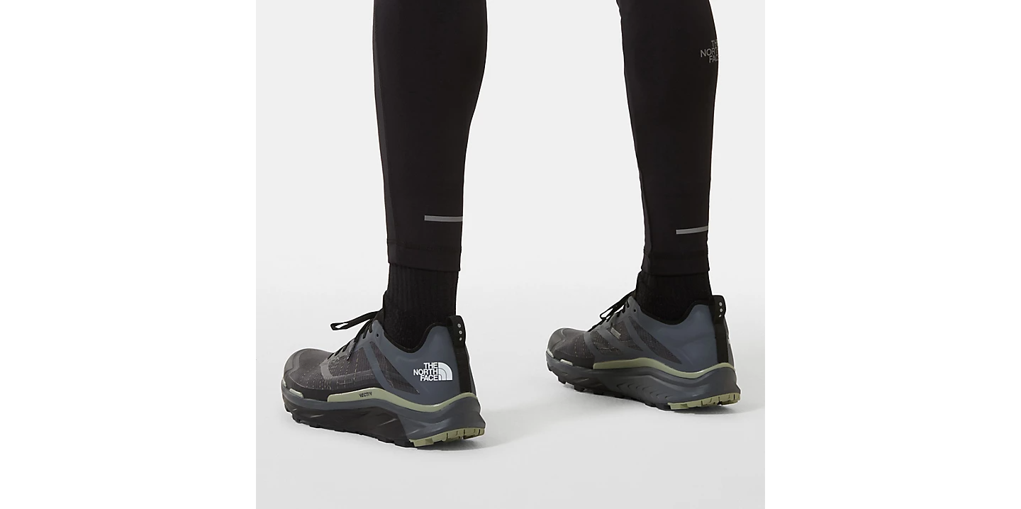 M Vectiv Infinite Off Trail - Tnfblk/Vanadsgr