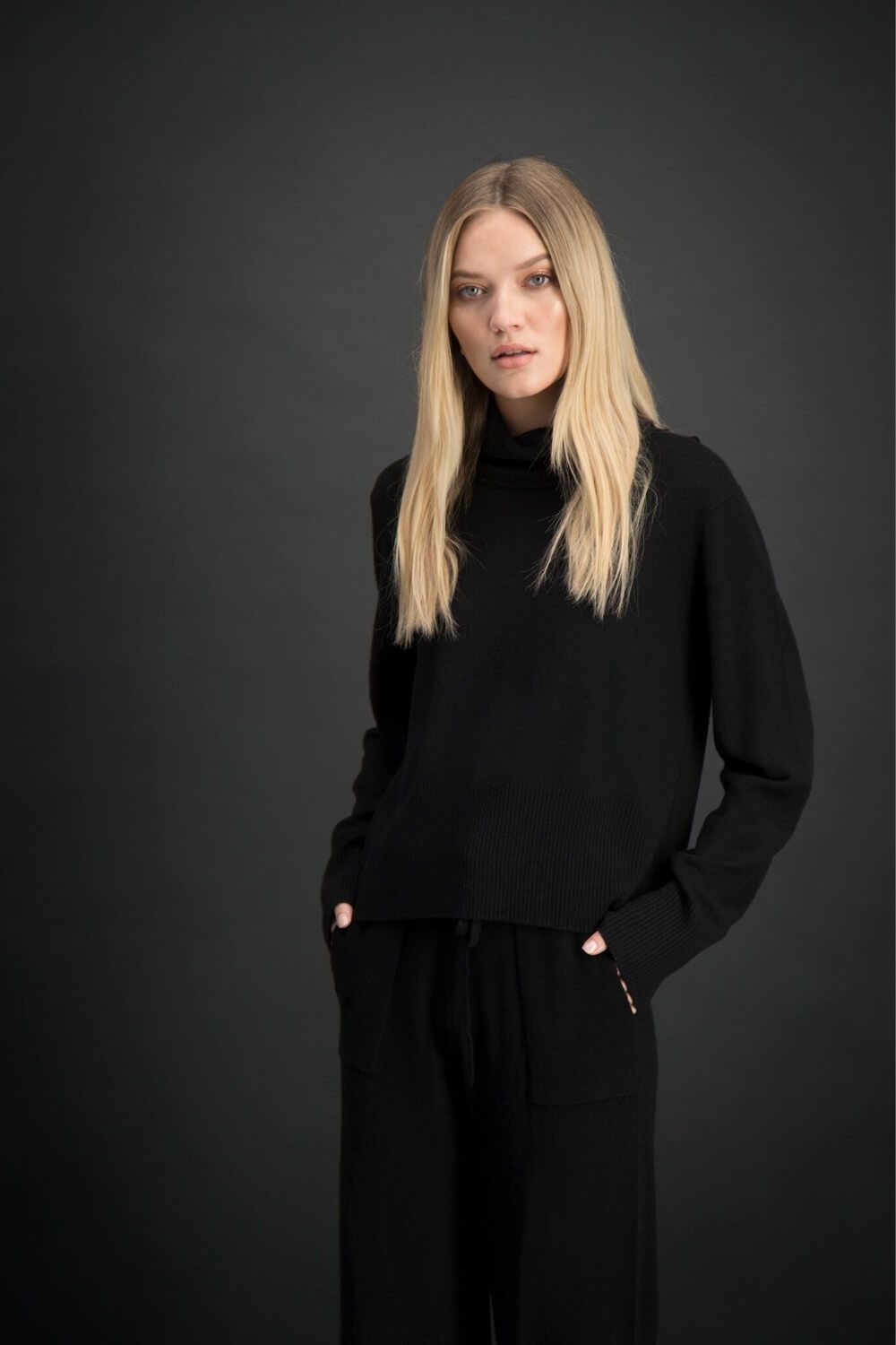 Milano - Black - Camilla Pihl - Gensere - VILLOID.no