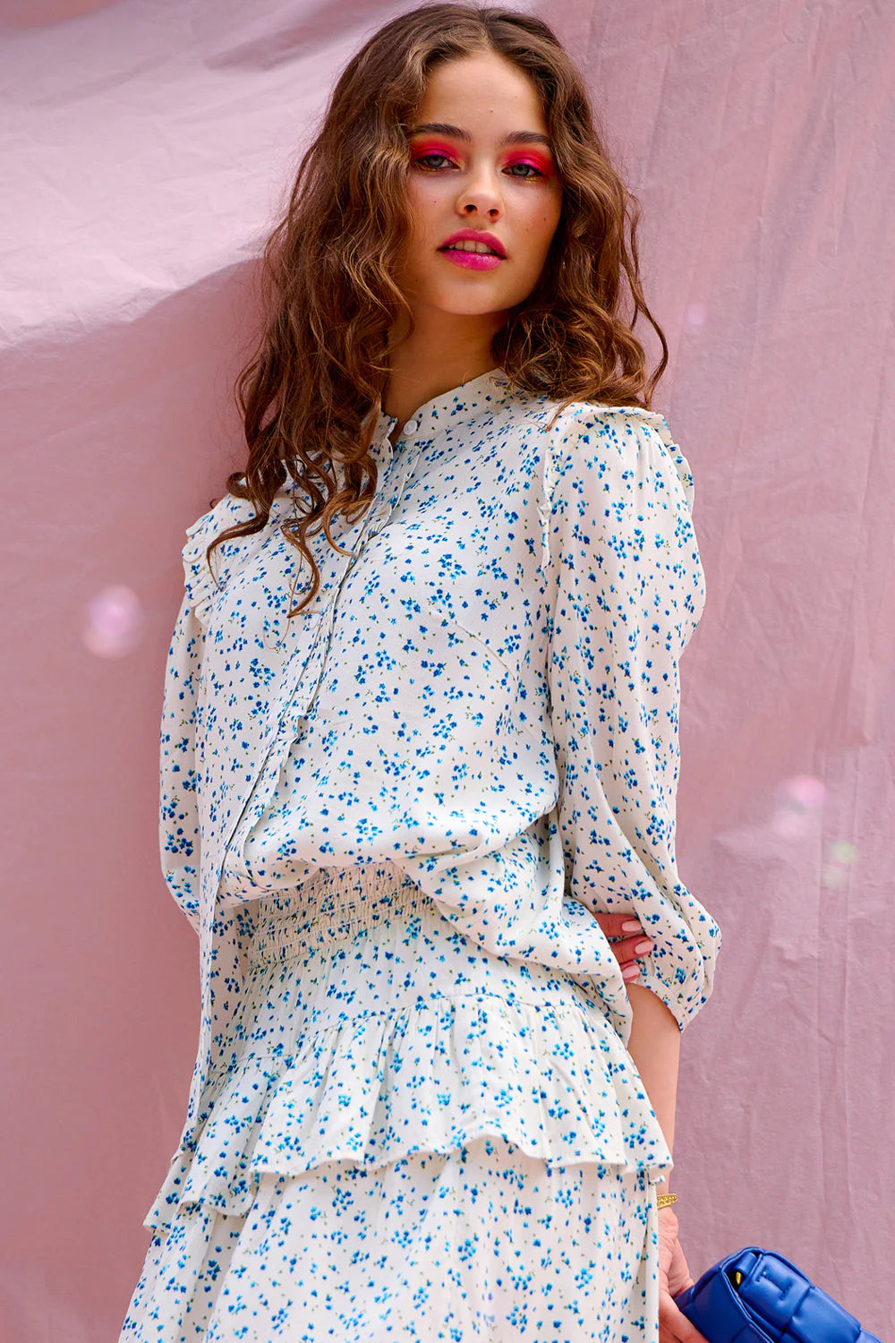 Maxima Blouse - Cream/Blue Flower