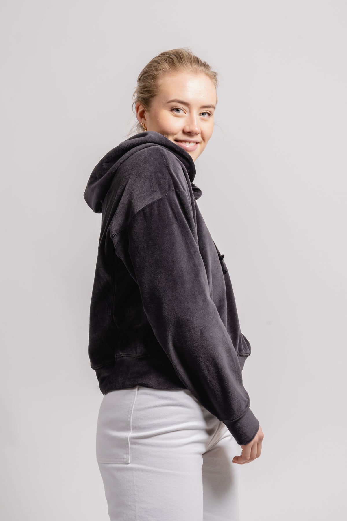 Hooded Sweatshirt - Night Black