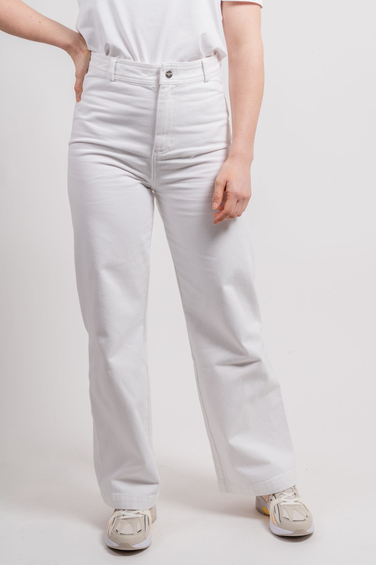 Flare Pant - White