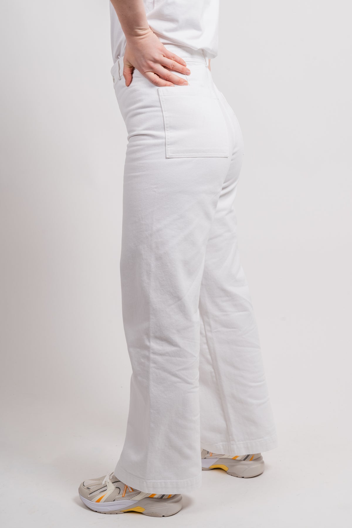 Flare Pant - White