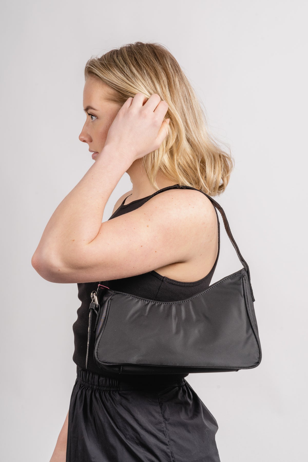 Jennifer Recycled Nylon - Svart