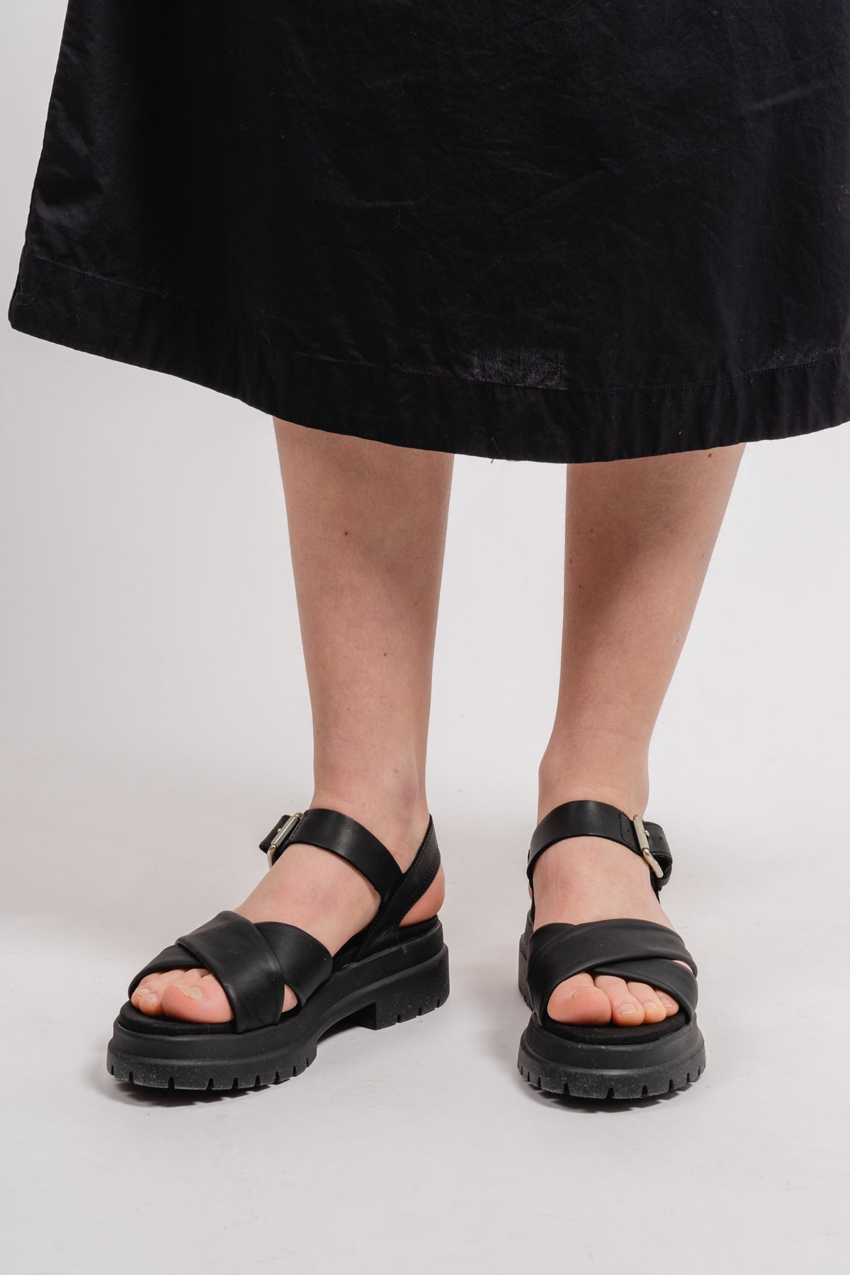London Vibe Backstrap Sandal - Jet Black