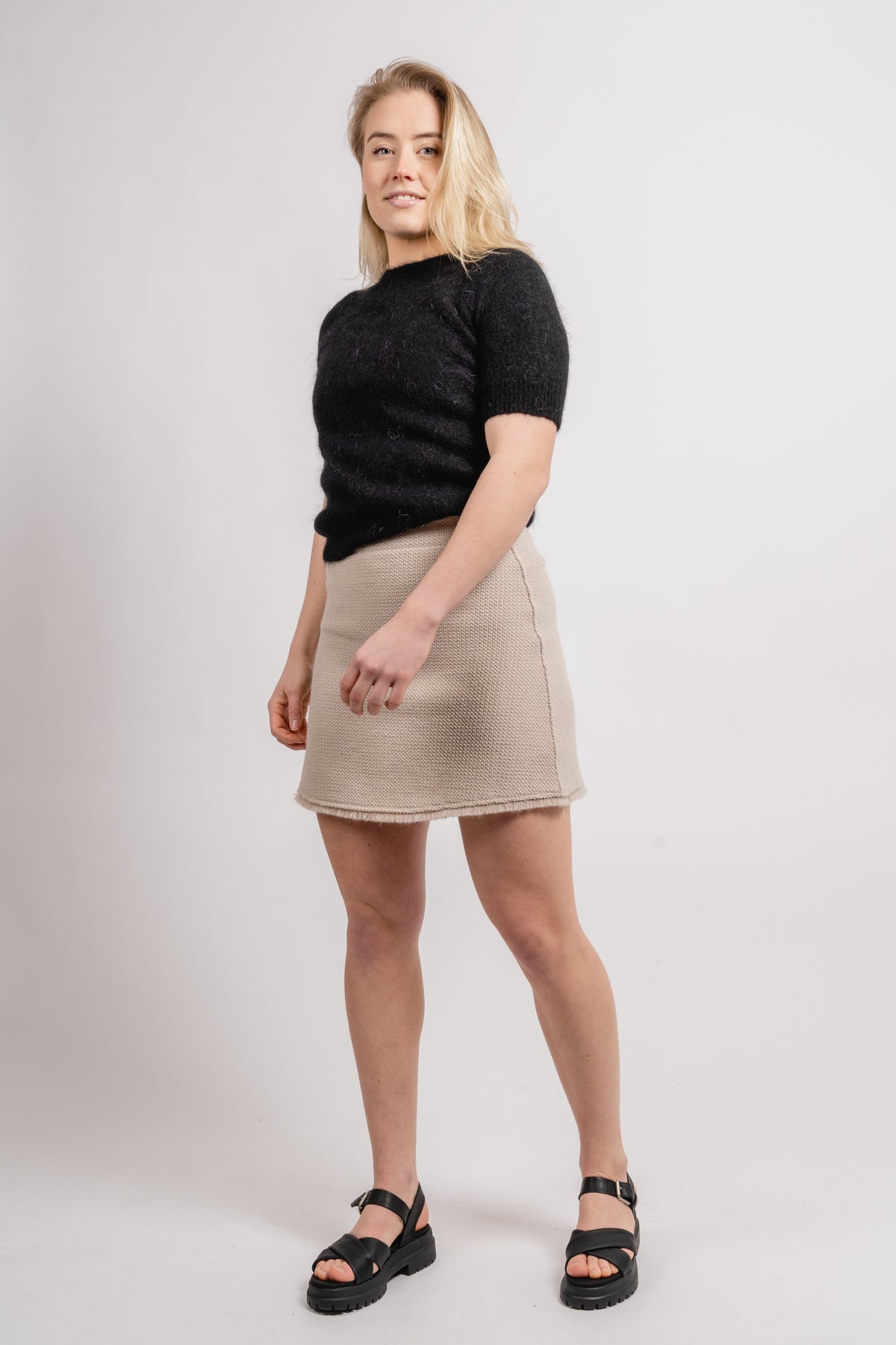 Mohair Sweater W/Short Sleeve - Black