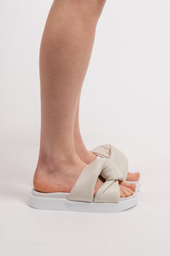 Soft Crossed - Off-White