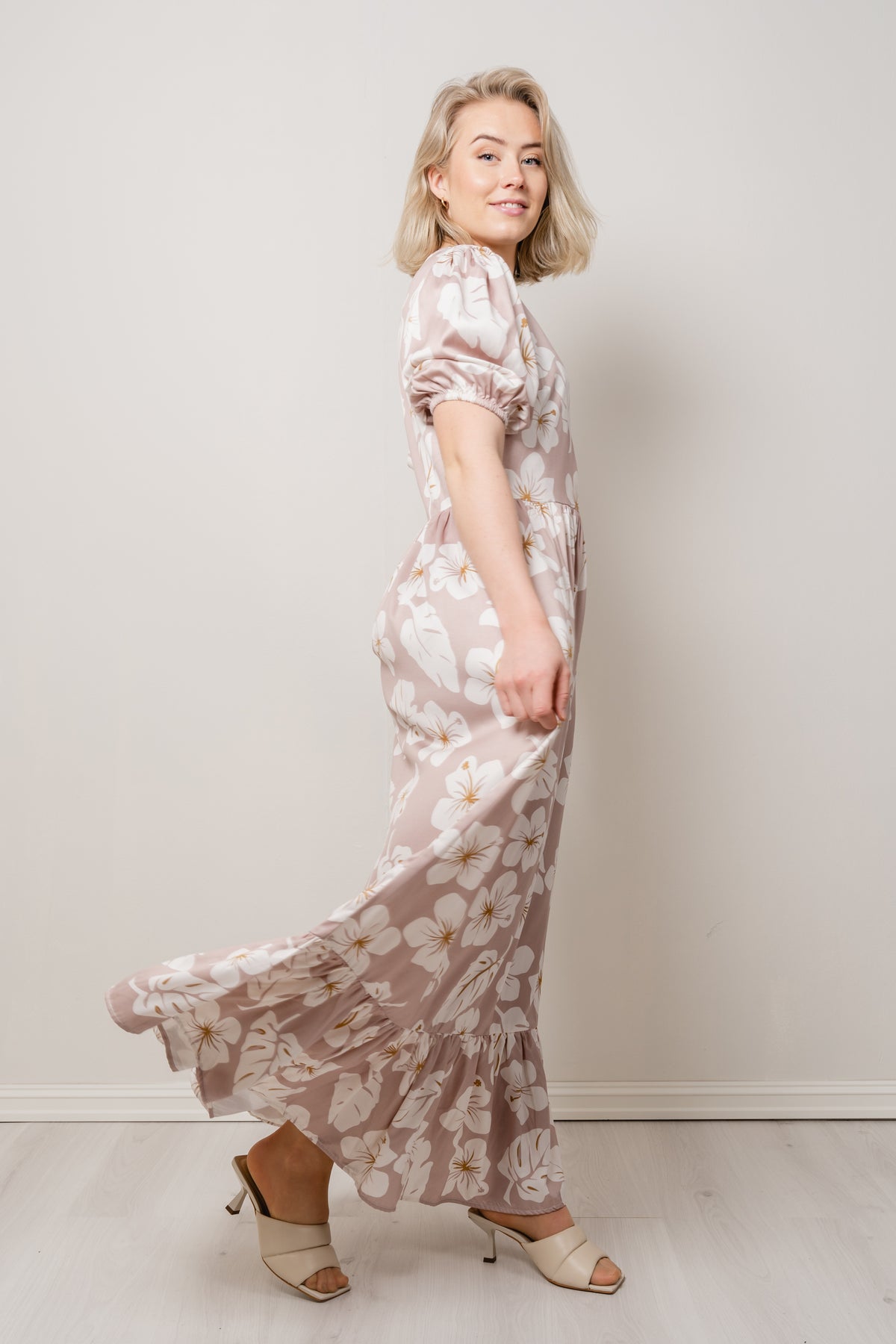 Heaven Dress - Sand