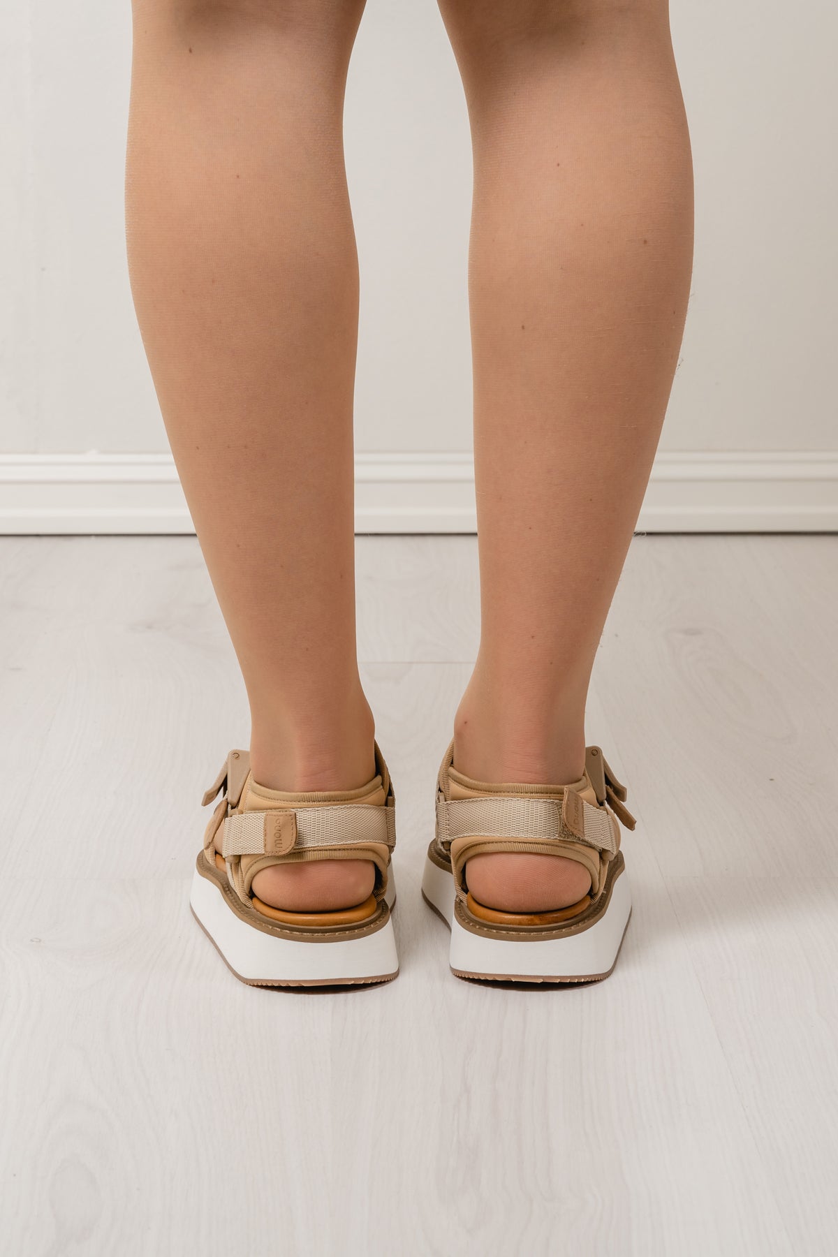 Mono Strap Sandal - Nude