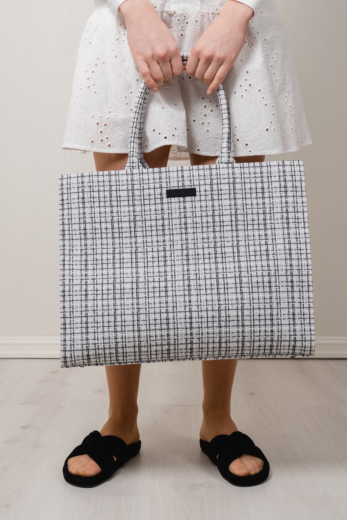 Venice Tote Bag - White/Black