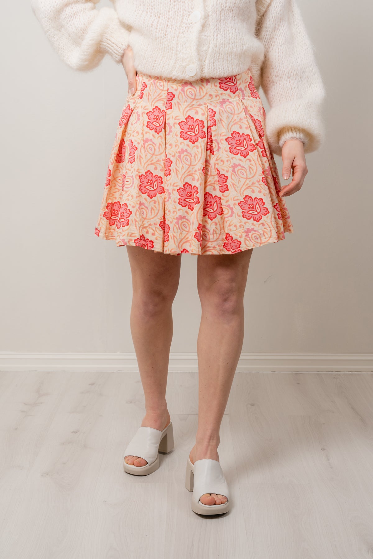 Bonnie Skirt - Pink