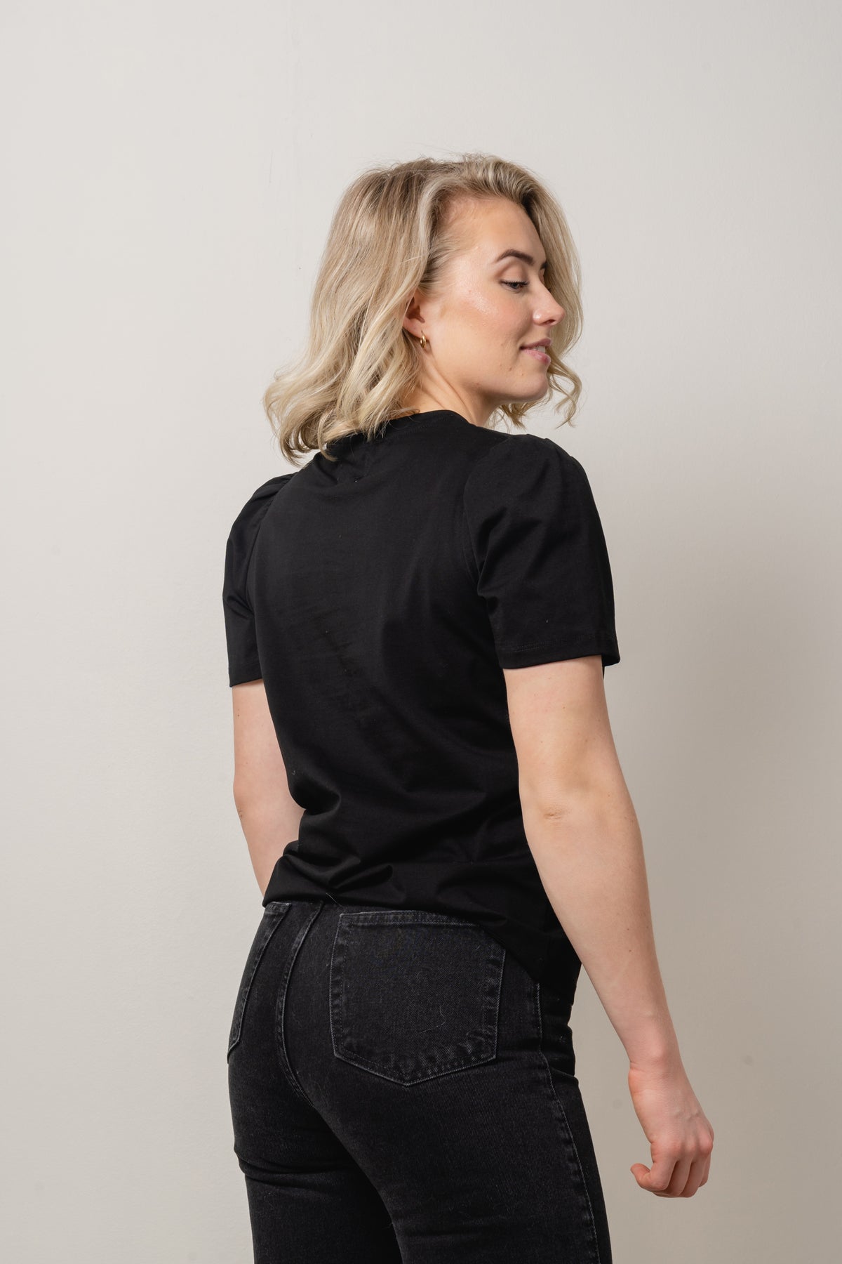 Janine Puff Tee - Black