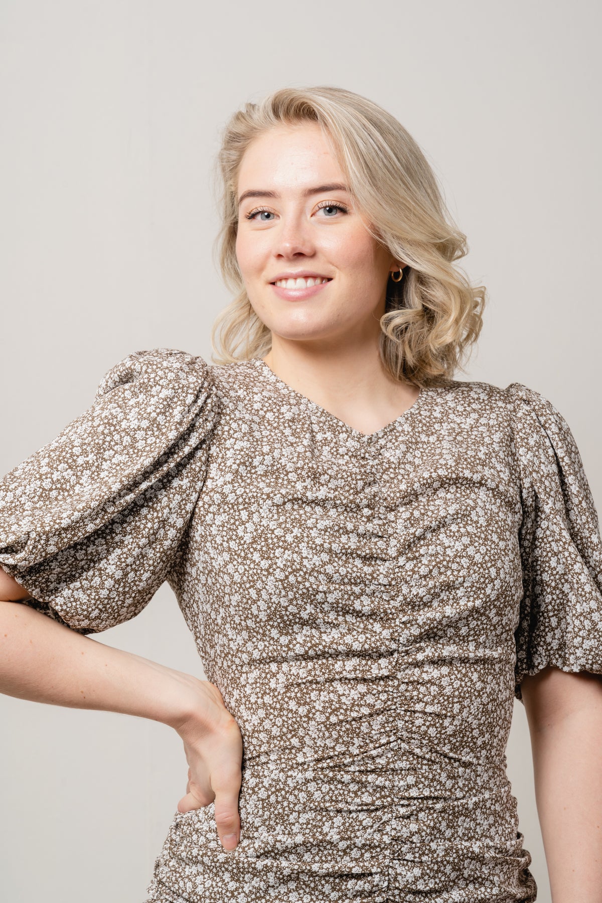 Hawaii Puff Mini Dress - Mud Flower Print