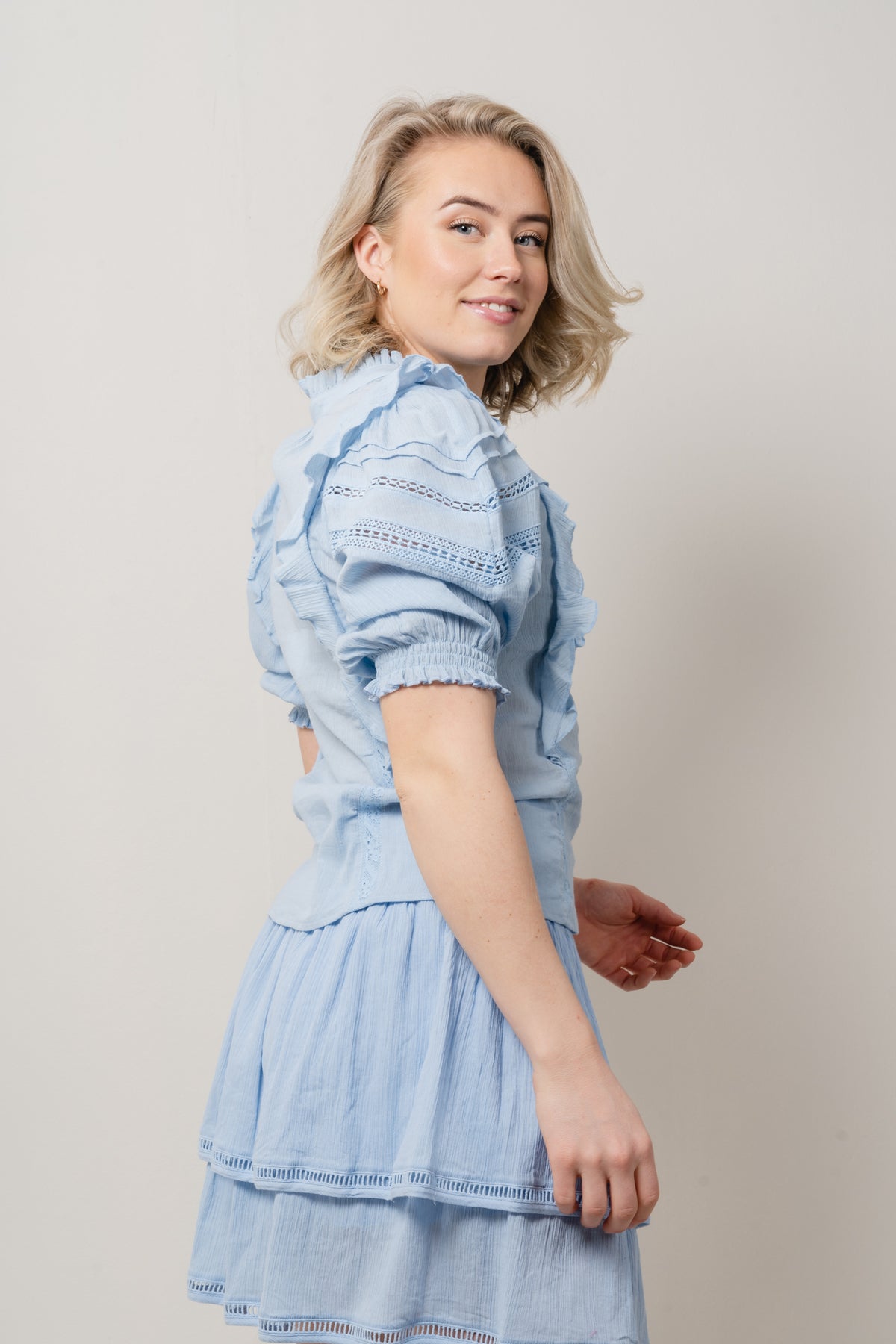 Sherry Blouse - Light Blue
