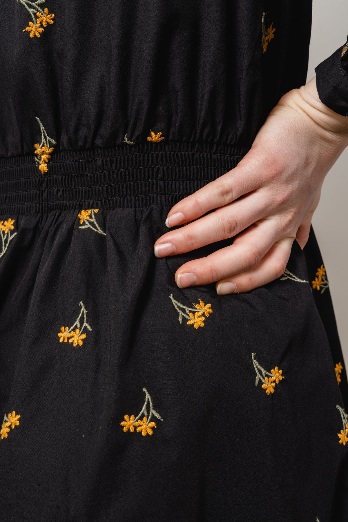 Nannie Nona Shirt Dress EMB - Black/Flower