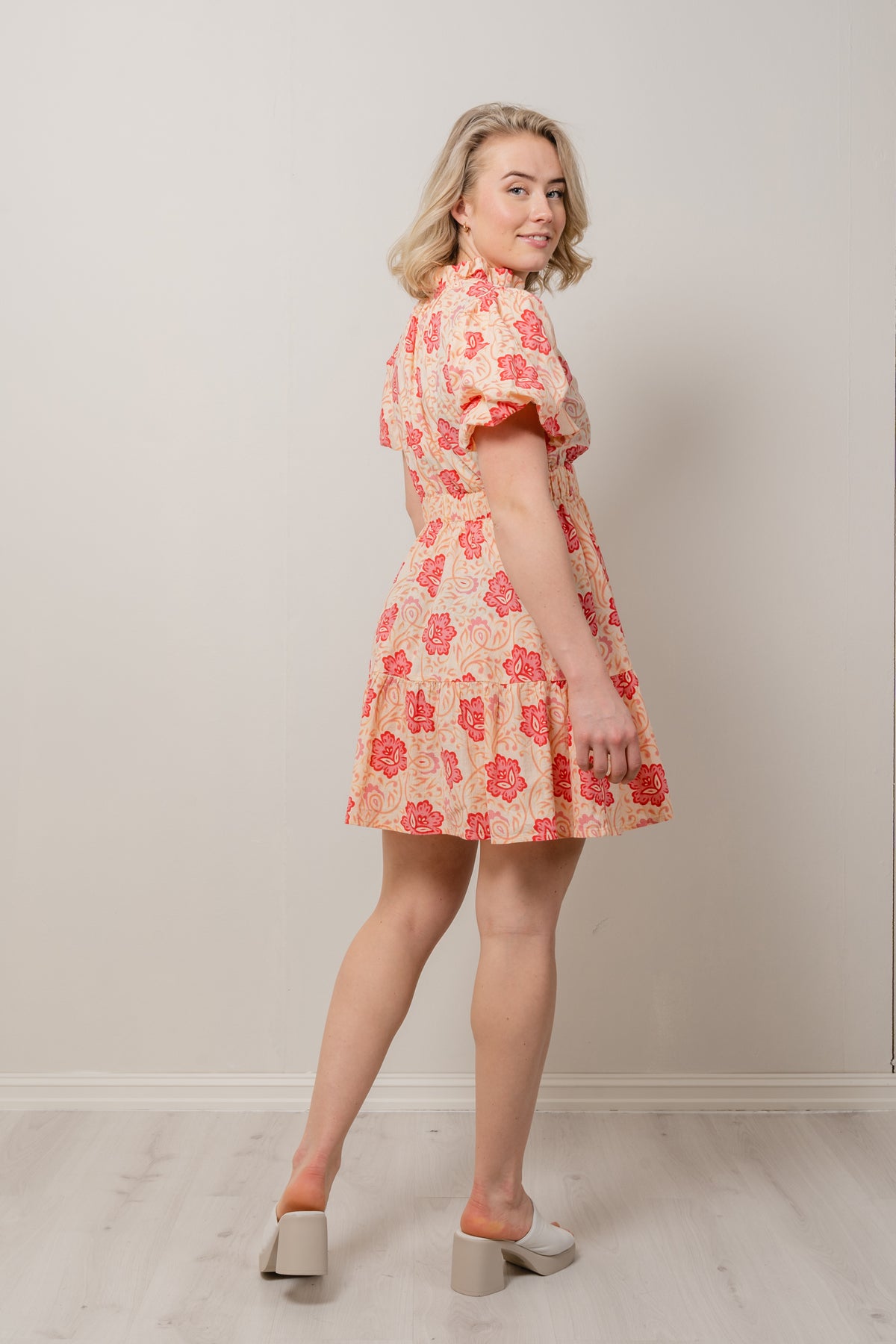 Bianca Dress - Pink