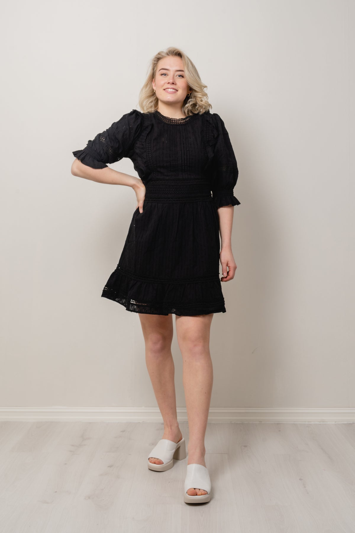 Leandra Dress - Black