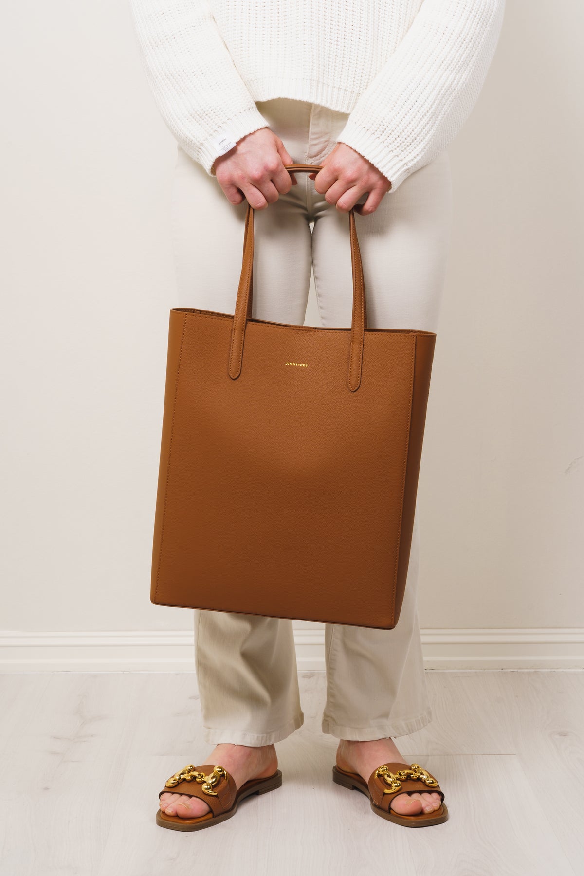 Ann Large - Cognac