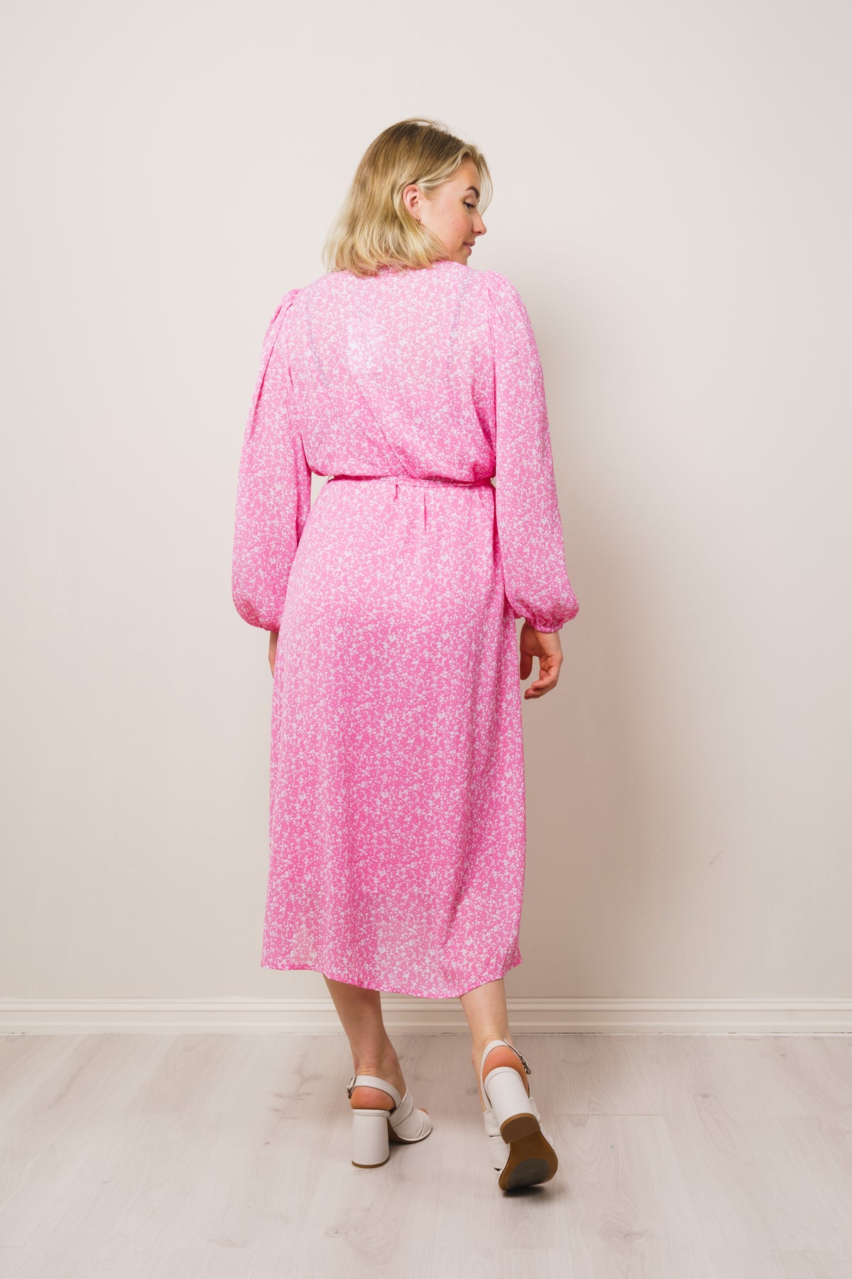 Elanina Rikkelie Dress Aop - White Flowers