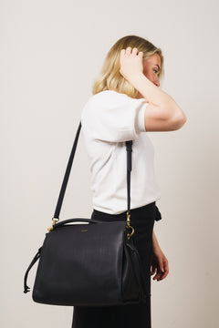 Bonnie M - Black