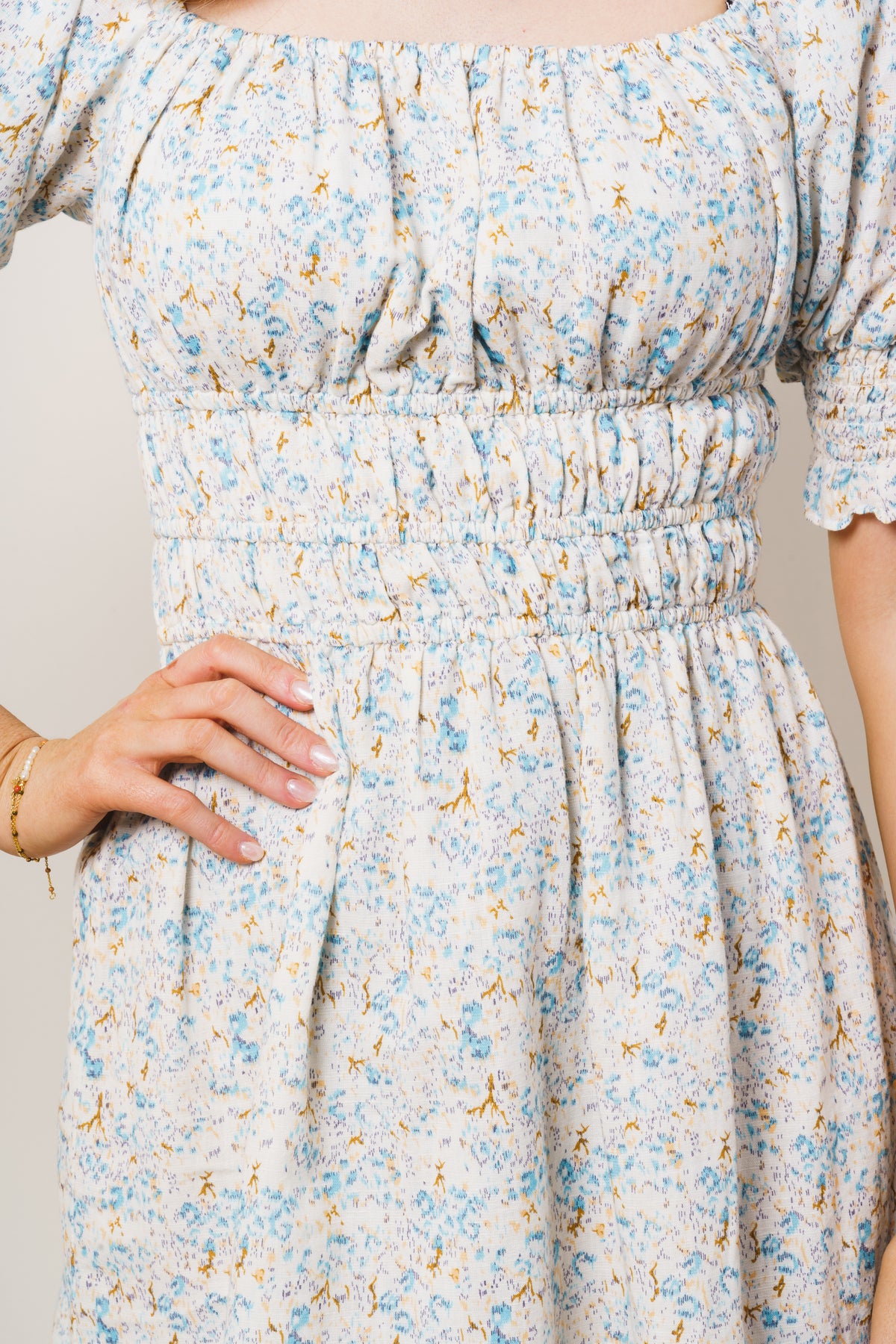 Veslemøy Linen Dress - Sky Blue