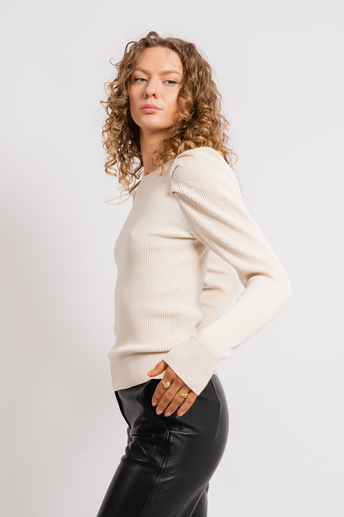 Isla Ls Knit O-Neck - Birch