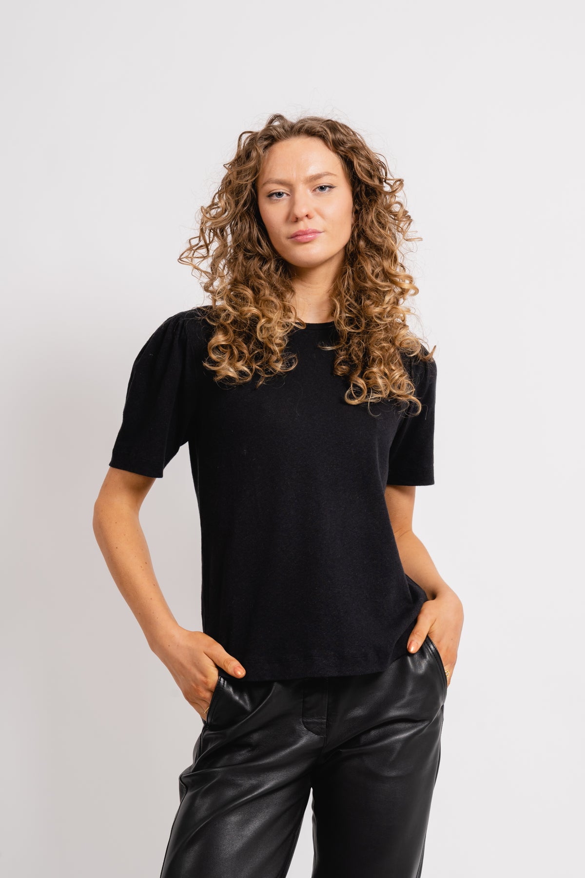 DAY Decian - Black