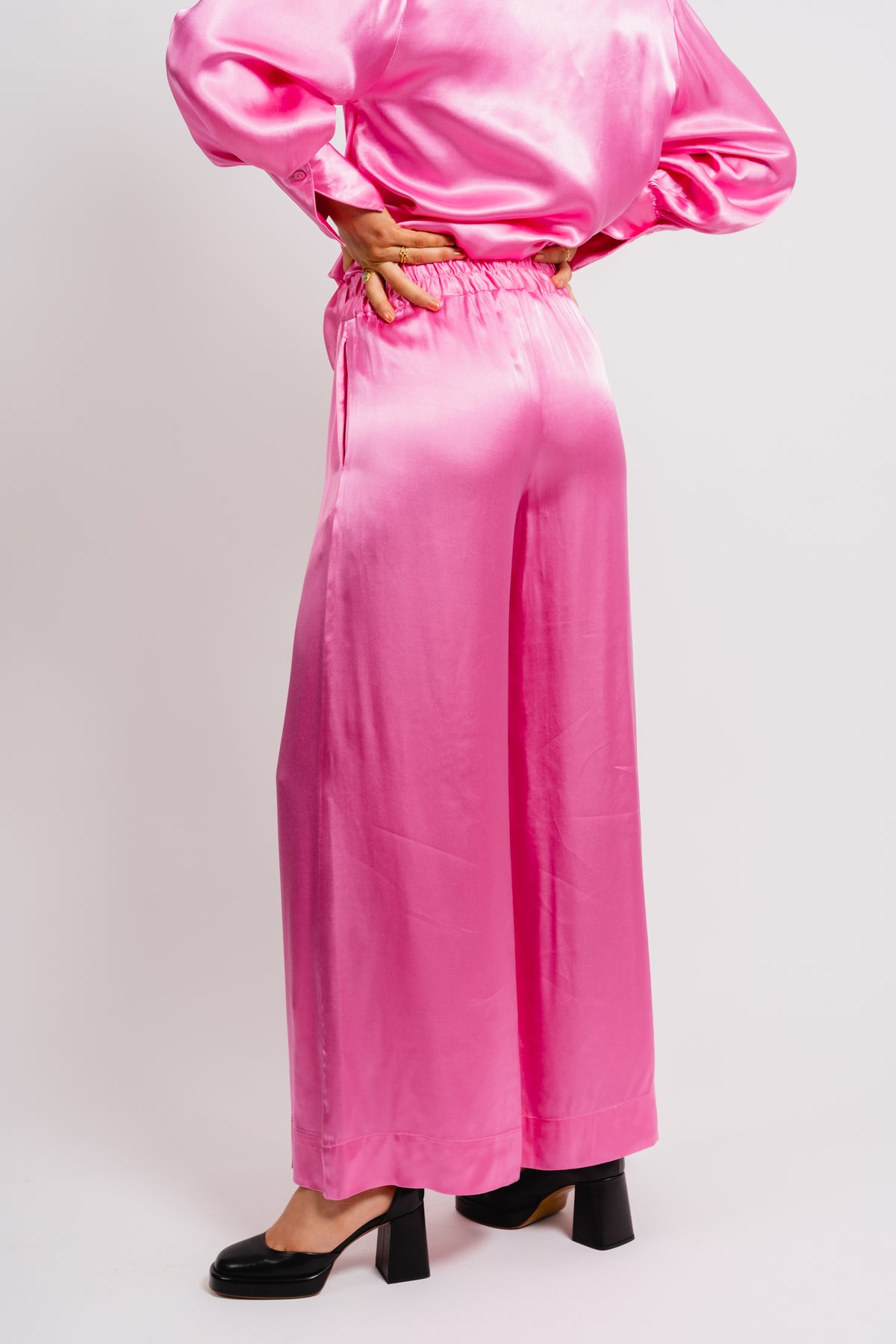 Sharp Pant - Hot Pink
