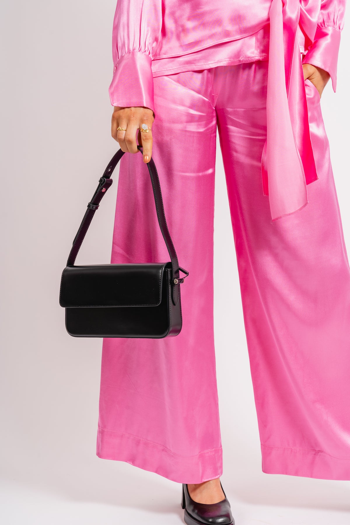 Hilda Small Shoulder Bag - Diamond Black