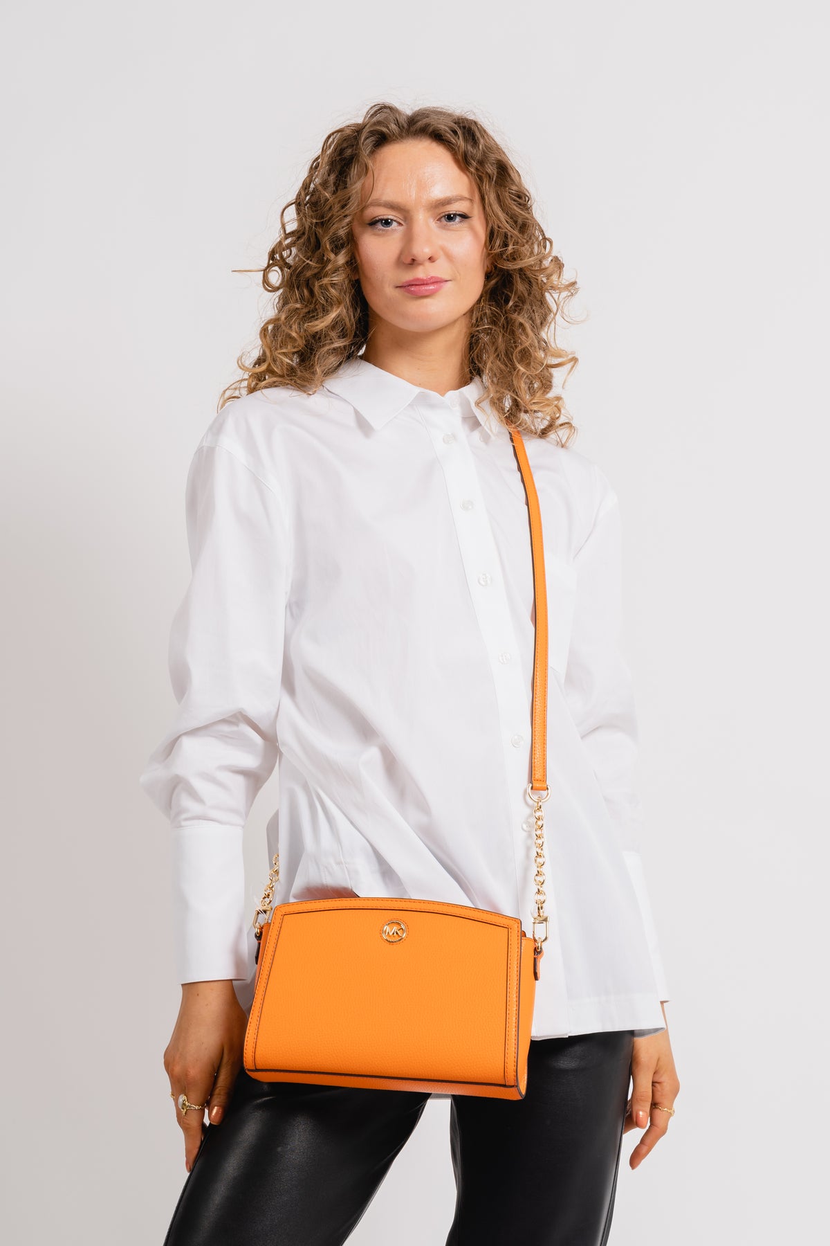 Chantal Crossbody - Apricot