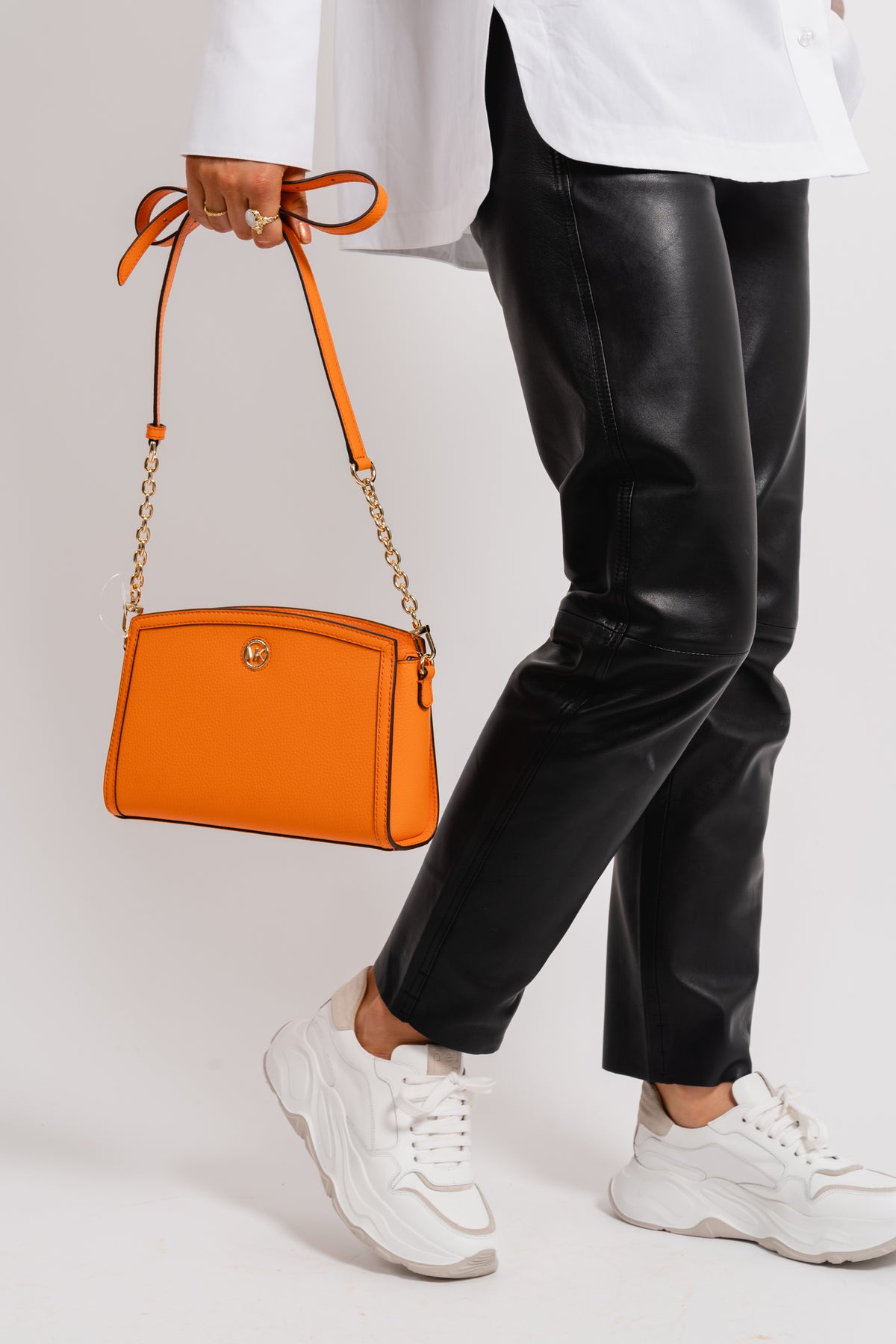 Chantal Crossbody - Apricot