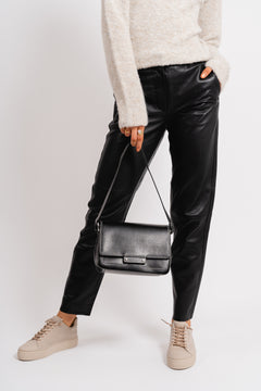 Honey Fun Florence - Black