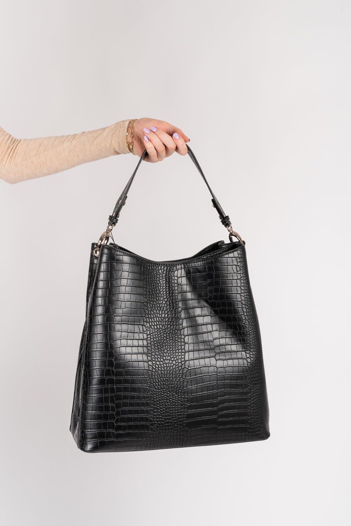 Solid Kayna Bag - Black