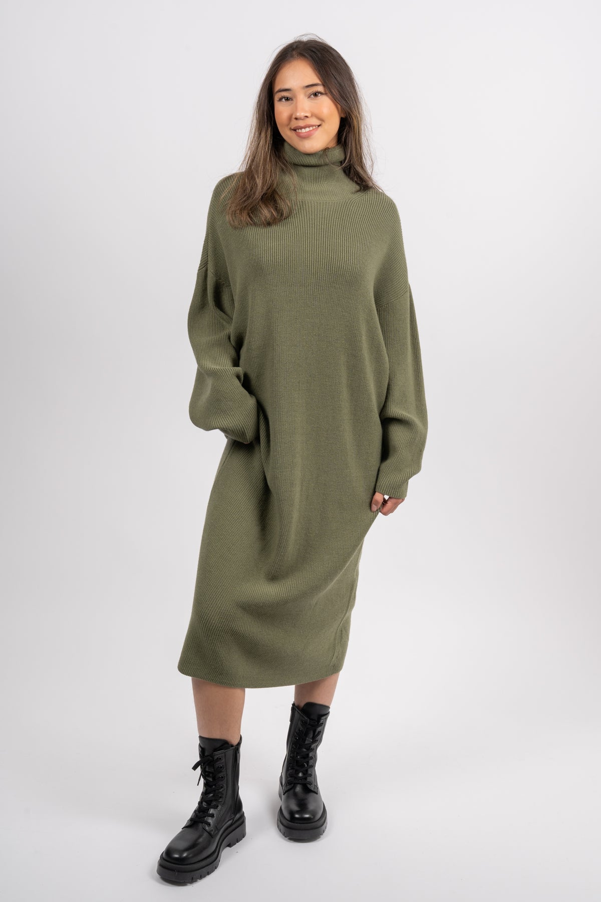 Magnea Rachelle Rib Dress - Olivine