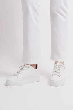 Ibi - White