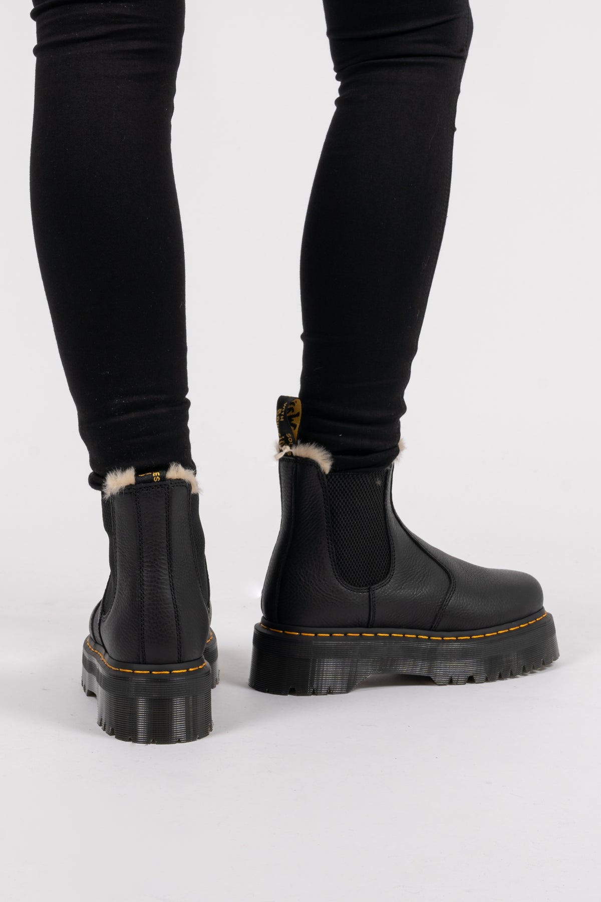 2976 Quad Fur Lined Platform Boots - Black Pisa
