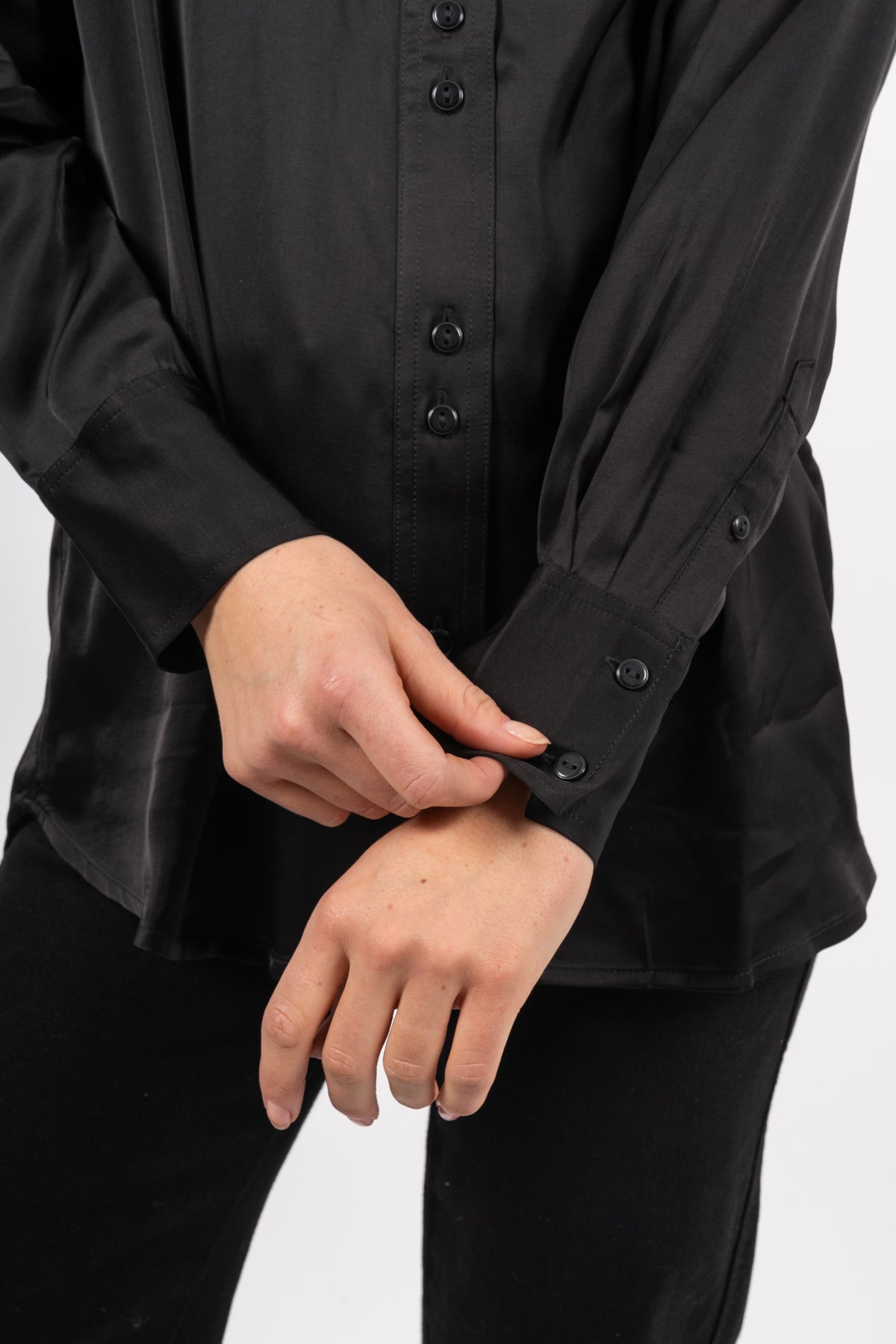 TikaPW Shirt - Black