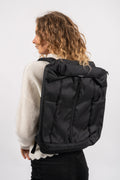 Sune - Black With Black Webbing