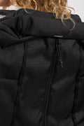 Sune - Black With Black Webbing