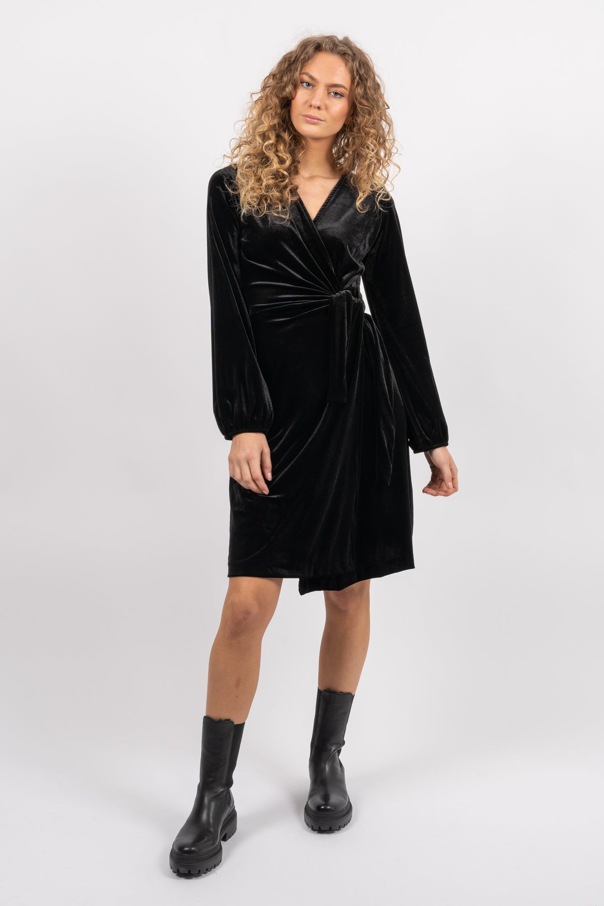 GorielIW Wrap Dress - Black