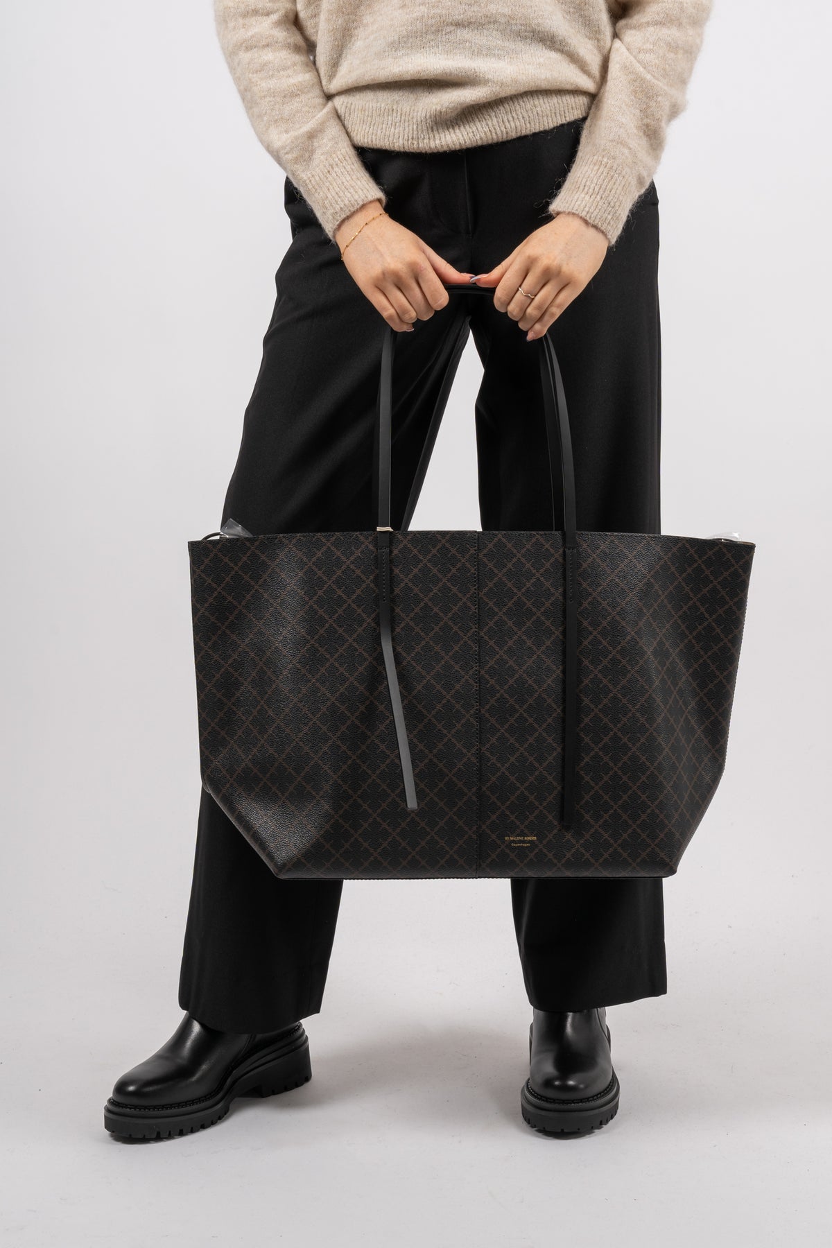 Abi Printed Tote Bag - Dark Chocolate